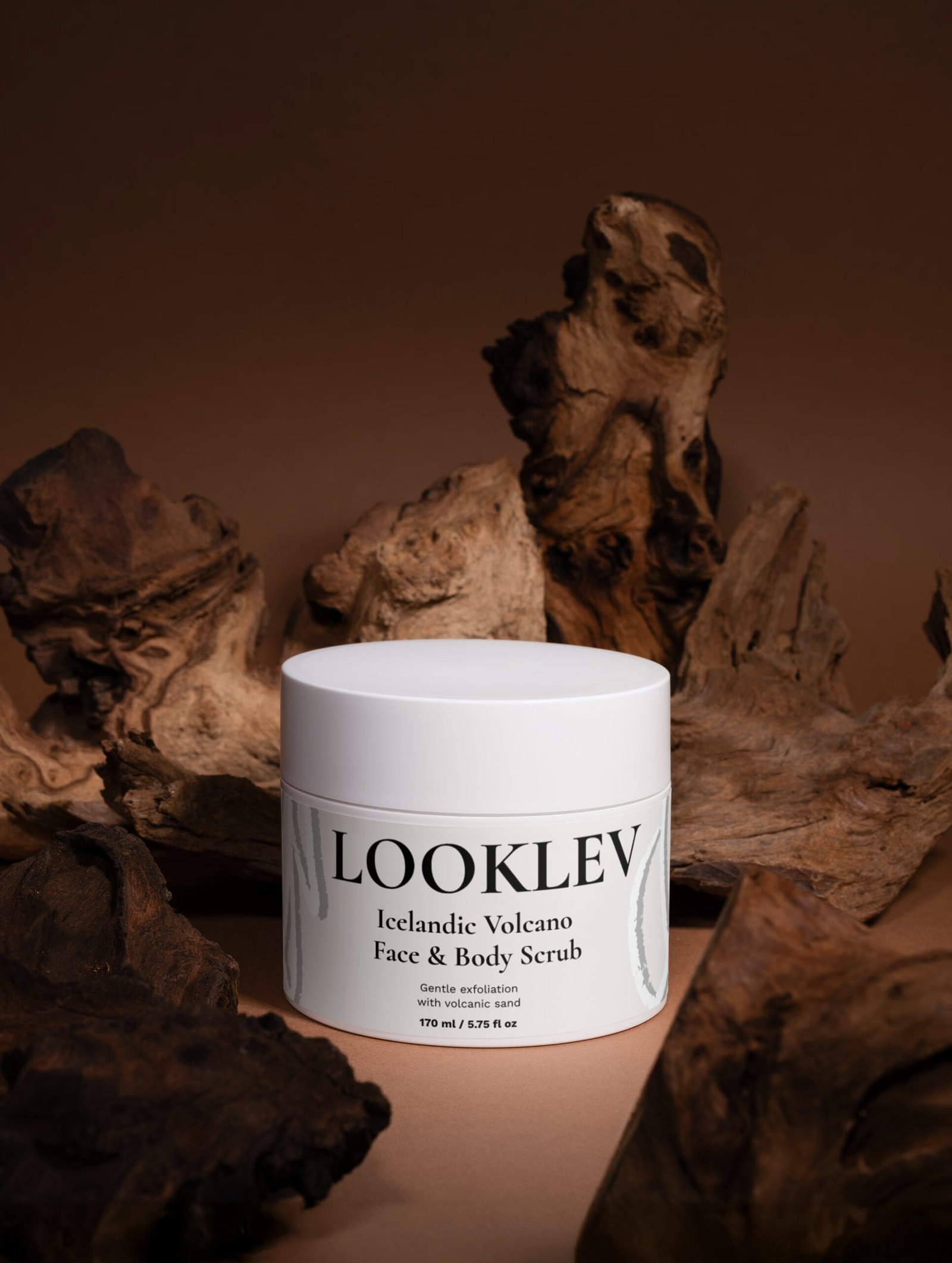 Icelandic Volcano Face & Body Scrub - Image 3